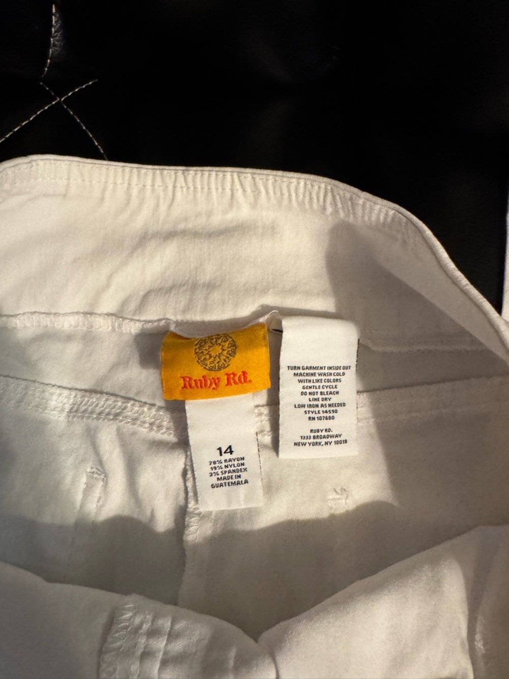 Ruby Rd. Women's White Straight-Leg Pull-On Capris - Picture 2 of 3